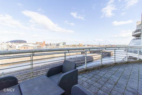 1 bedroom apartment to rent, Sovereign Quay, Cardiff Bay