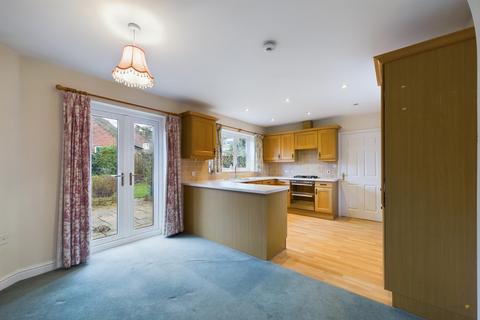 4 bedroom detached house for sale, Two Trees Close, Hopwas