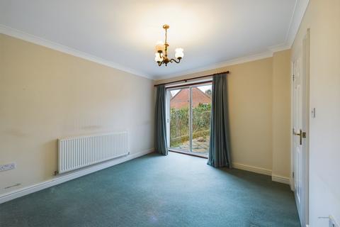 31 Two Trees Close, Hopwas, Tamworth, B78 3BG
