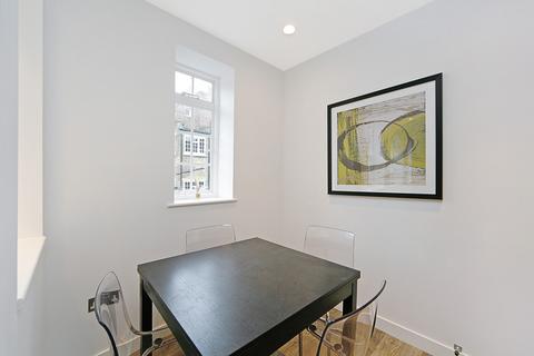 Flat 3, East House Rosemoor Street, London, SW3 2LP