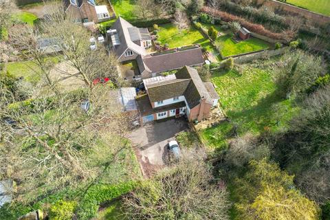 4 bedroom detached house for sale, Wellhead Lane, Westbury