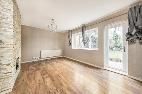 undefined, Hazeldene Gardens, Uxbridge UB10