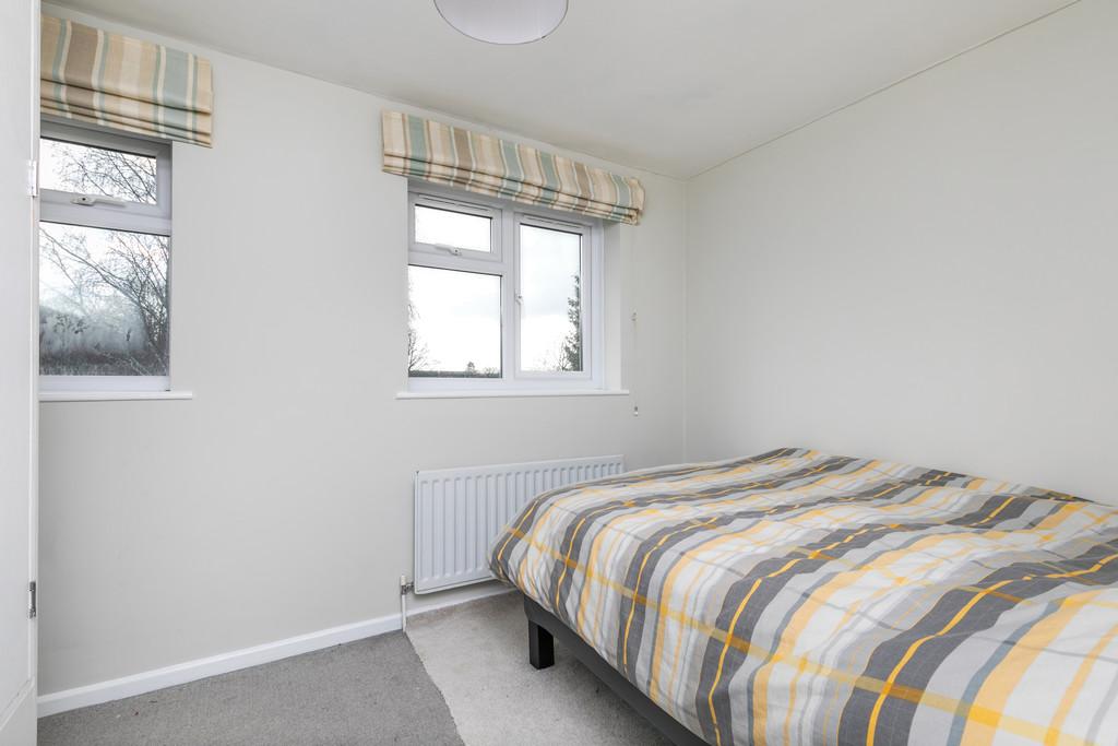 Belgarum - 34 Wesley Road SO23 7 PX-1
