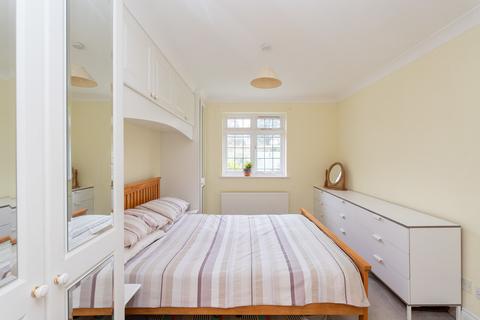 21 Middle Green, Brockham, Betchworth, RH3 7JL