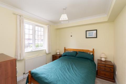 21 Middle Green, Brockham, Betchworth, RH3 7JL