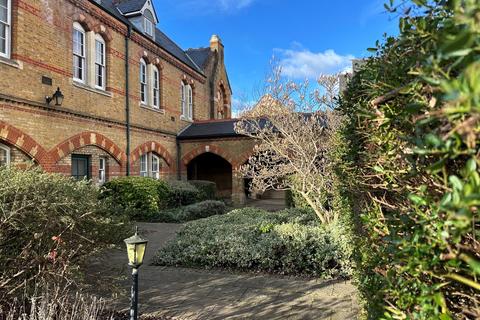 3 bedroom mews for sale, The Reeds Estate, Watford