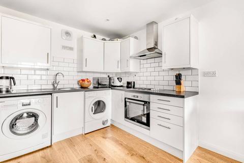 2 bedroom flat for sale, Grenfell Road, Tooting, Mitcham, CR4