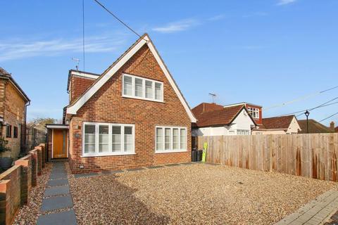 3 bedroom detached house for sale, Rollo Road, Hextable