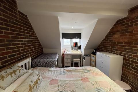 1 bedroom bungalow to rent, Lydens Lane, Edenbridge
