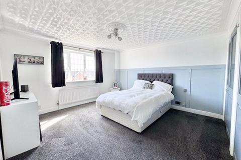 7 Burnham Reach, Cleethorpes, DN35 0PE
