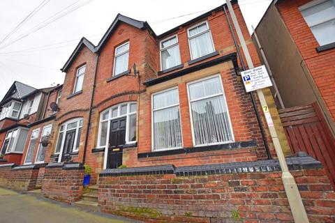 3 bedroom semi-detached house for sale, Tennyson Avenue, Scarborough YO12