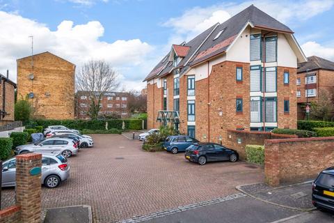 Flat 2, Maple Court, 2 Durham Road, Sidcup, DA14 6LP