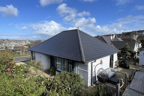 2 bedroom detached bungalow for sale, Redannick Crescent, Truro