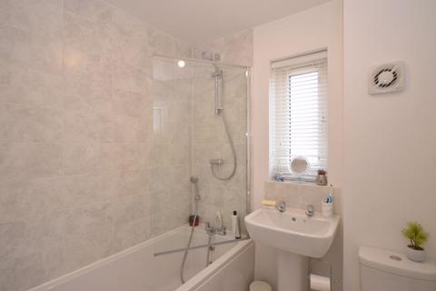 6 Hanratte Close, Llantilio Pertholey, Abergavenny, NP7 6PT