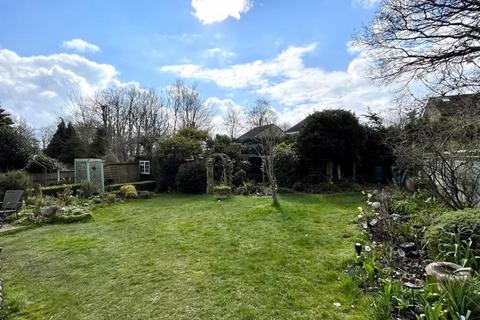 3 bedroom detached bungalow for sale, Furnham Crescent, Chard, Somerset TA20