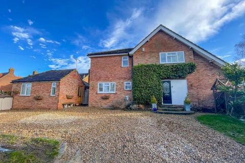 5 bedroom semi-detached house for sale, Moor End, Eaton Bray