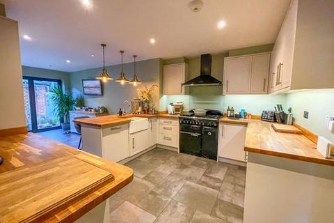 5 bedroom semi-detached house for sale, Moor End, Eaton Bray