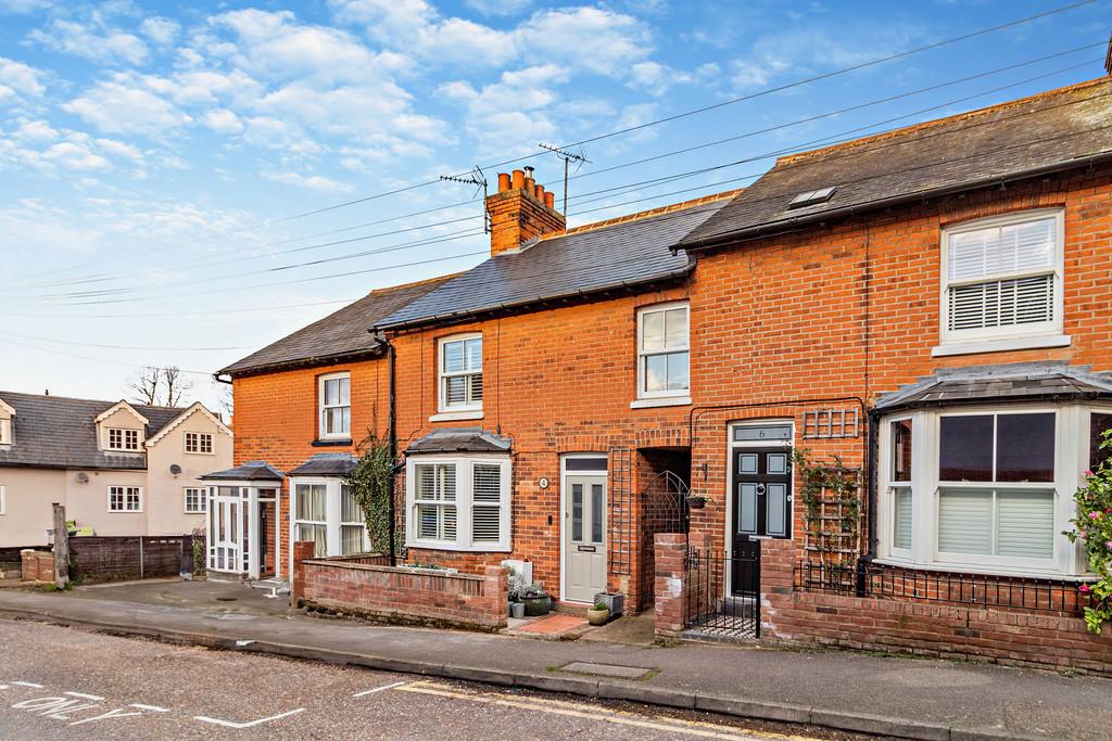 Saffron Walden 3 bed terraced house for sale £500,000