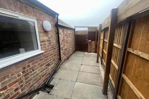 1 bedroom in a house share to rent, South Street, Coalville, LE67