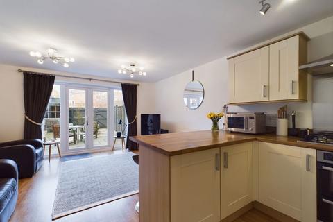 4 bedroom end of terrace house for sale, The Dingle, Telford TF4