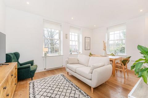2 bedroom apartment for sale, Prytaneum Court, Green Lanes, London, N13