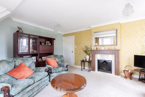 2 bedroom retirement property for sale, Barnaby Mead, Gillingham SP8