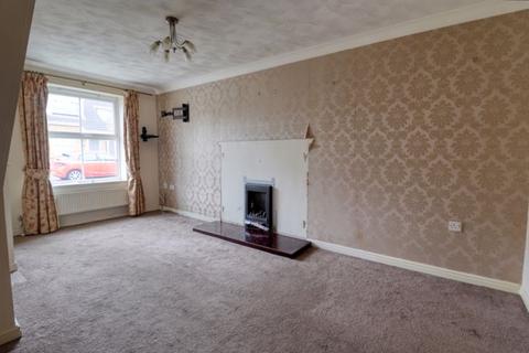 3 bedroom semi-detached house for sale, Roman Way, Scunthorpe