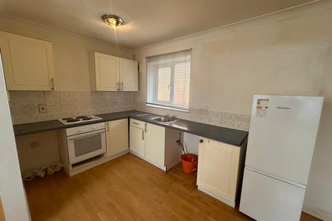 1 bedroom flat to rent,  Marine Parade East , Clacton-On-Sea CO15
