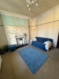 2 bedroom flat to rent, Holburn Street, City Centre, Aberdeen, AB10