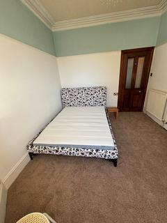 2 bedroom flat to rent, Holburn Street, City Centre, Aberdeen, AB10