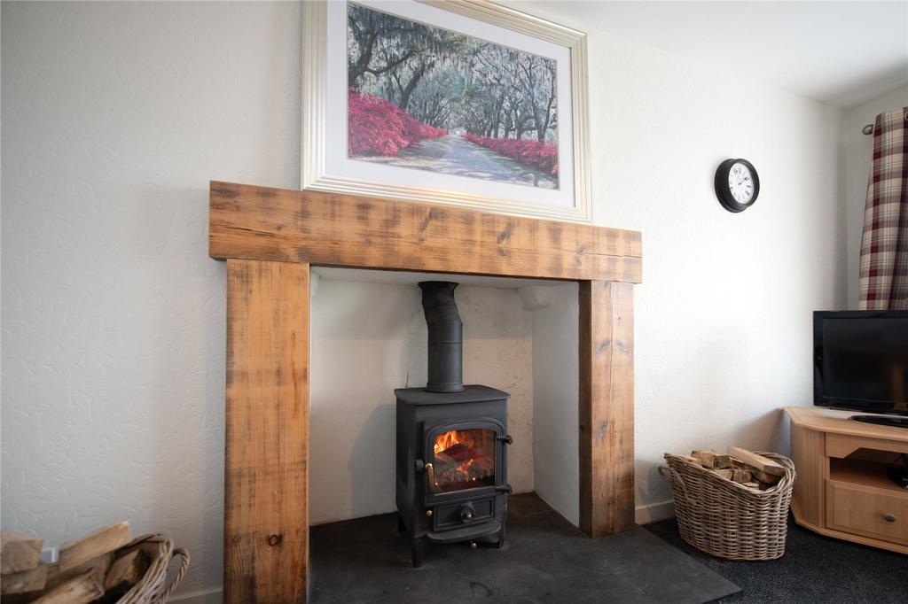 Dining Rm Fireplace