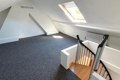 2 bedroom apartment to rent, Shirley Street, Hove, BN3 3WJ