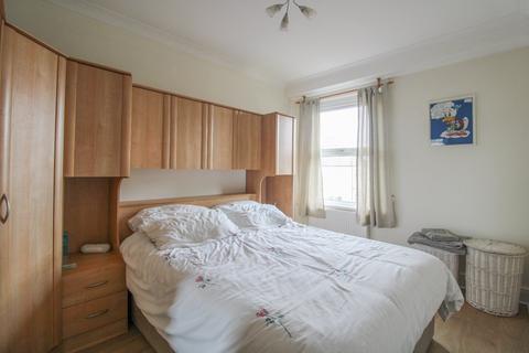 16 Windermere Road, Croydon, CR0 6PP