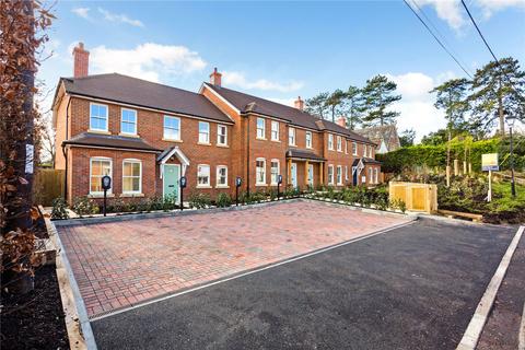 3 bedroom terraced house for sale - The Cottages, Stockbridge Road, Sutton Scotney, Winchester, SO21
