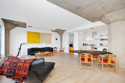 1 bedroom apartment to rent, Saffron Hill, EC1N