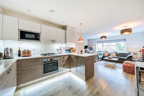 1 bedroom apartment for sale, Portland Place, Portsmouth Road, Thames Ditton