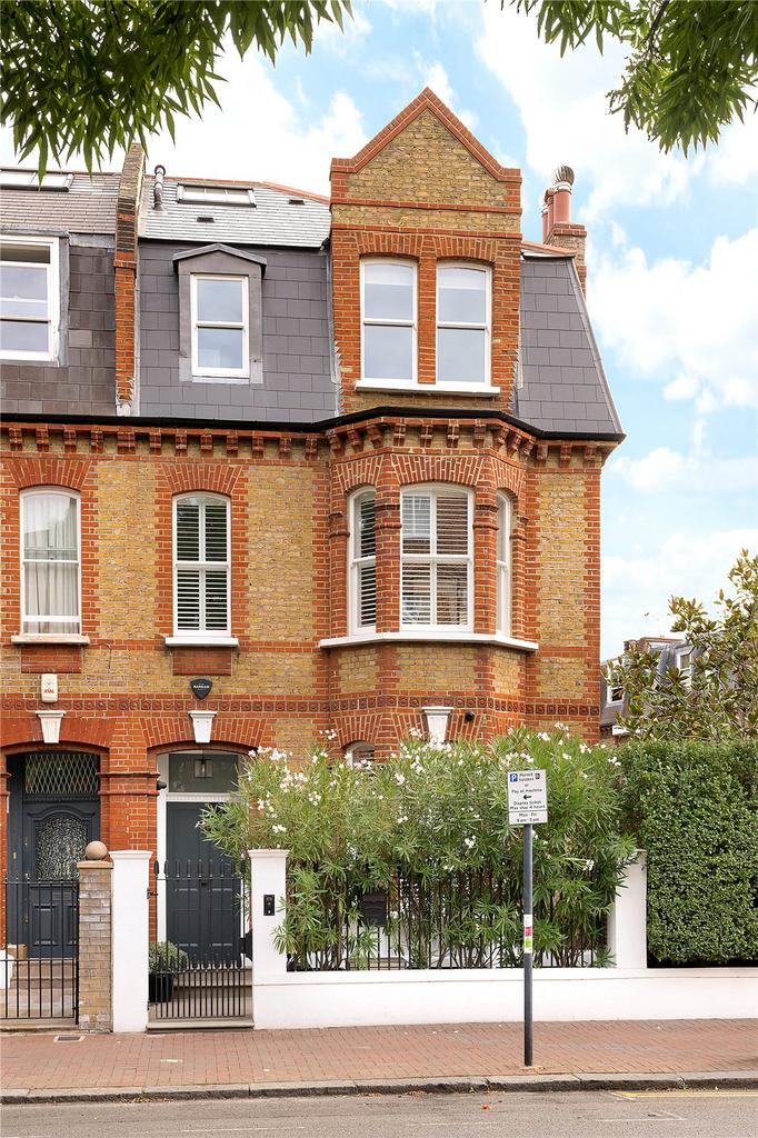 Albert Bridge Road, London, SW11 4 bed end of terrace house for sale