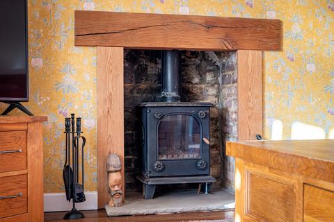 Greenways Crouch House Road, Edenbridge, TN8 5EE