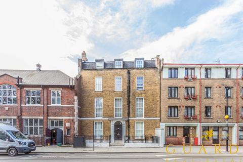 Studio to rent - Grays Inn Road, London WC1X