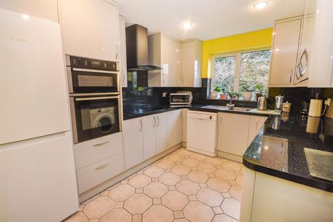 4 bedroom semi-detached house for sale, Leat Close, Sawbridgeworth, Hertfordshire, CM21