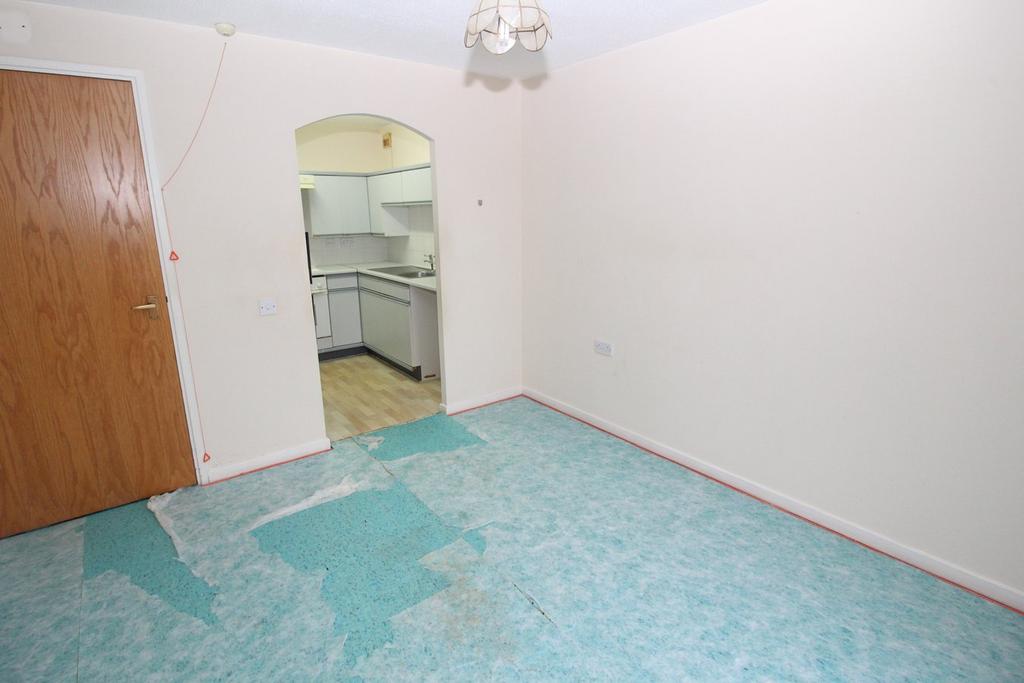 Bancroft, Hitchin, SG5 1 bed retirement property for sale £115,000