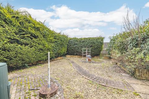 Hillcroft Leacroft Road, Iver, SL0 9QW