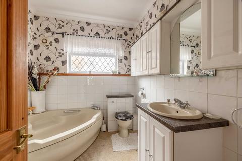 Hillcroft Leacroft Road, Iver, SL0 9QW