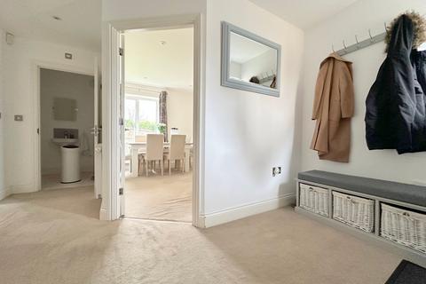 29 Hardy Close, Chelmsford, CM1 1AE