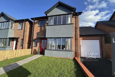 4 bedroom detached house for sale, Lower City Road, Tividale