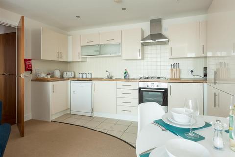 2 bedroom apartment for sale, High Street, Poole