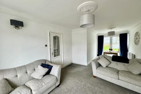 3 bedroom semi-detached house for sale - Listerdale, Liversedge, WF15