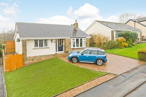 2 bedroom detached bungalow for sale, Moor Park Drive, Addingham LS29