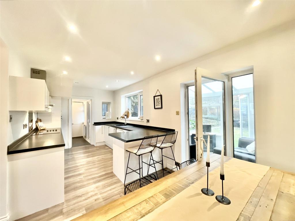 Dining Kitchen