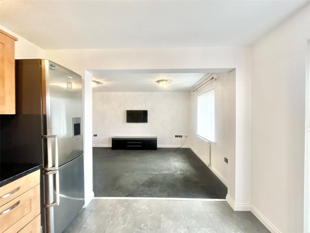 Lounge/Kitchen